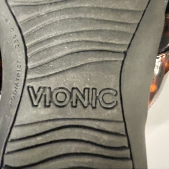 Vionic Skylar Tortoise Shell Strappy Slides Women’s Size 9 - Picture 7 of 8